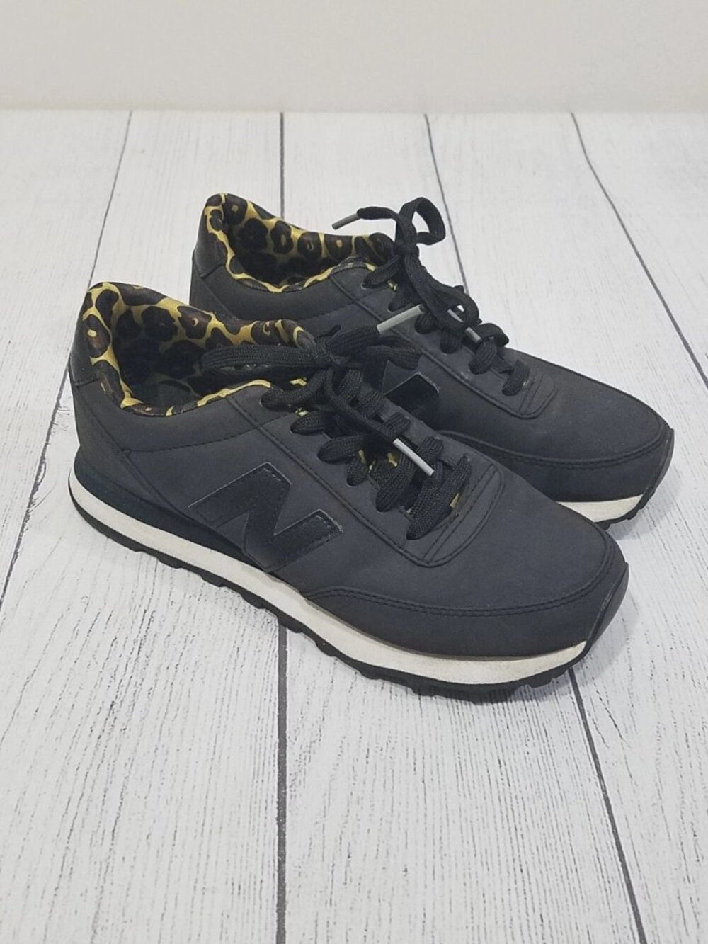 New Balance 501 Athletic Shoes Womens Size 6